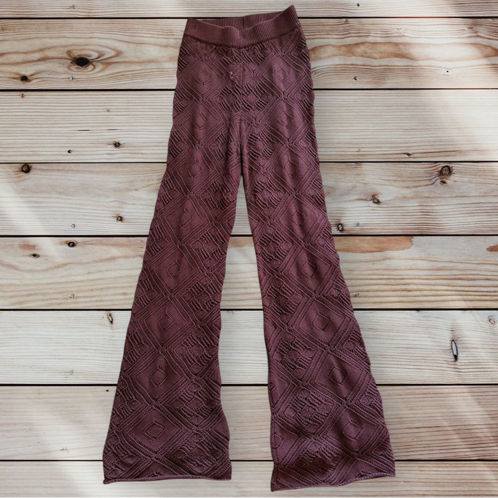 🌿 Free People “The Beach” Crochet Wide-Leg Pants – XS – NWOT 🌿